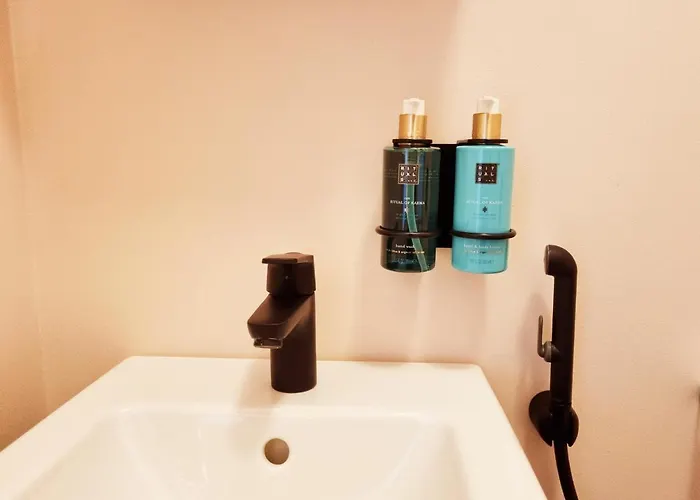 Supeluse 7-1 Guest By Annalie